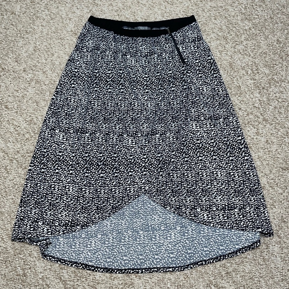 Black & White NY Collection Skirt